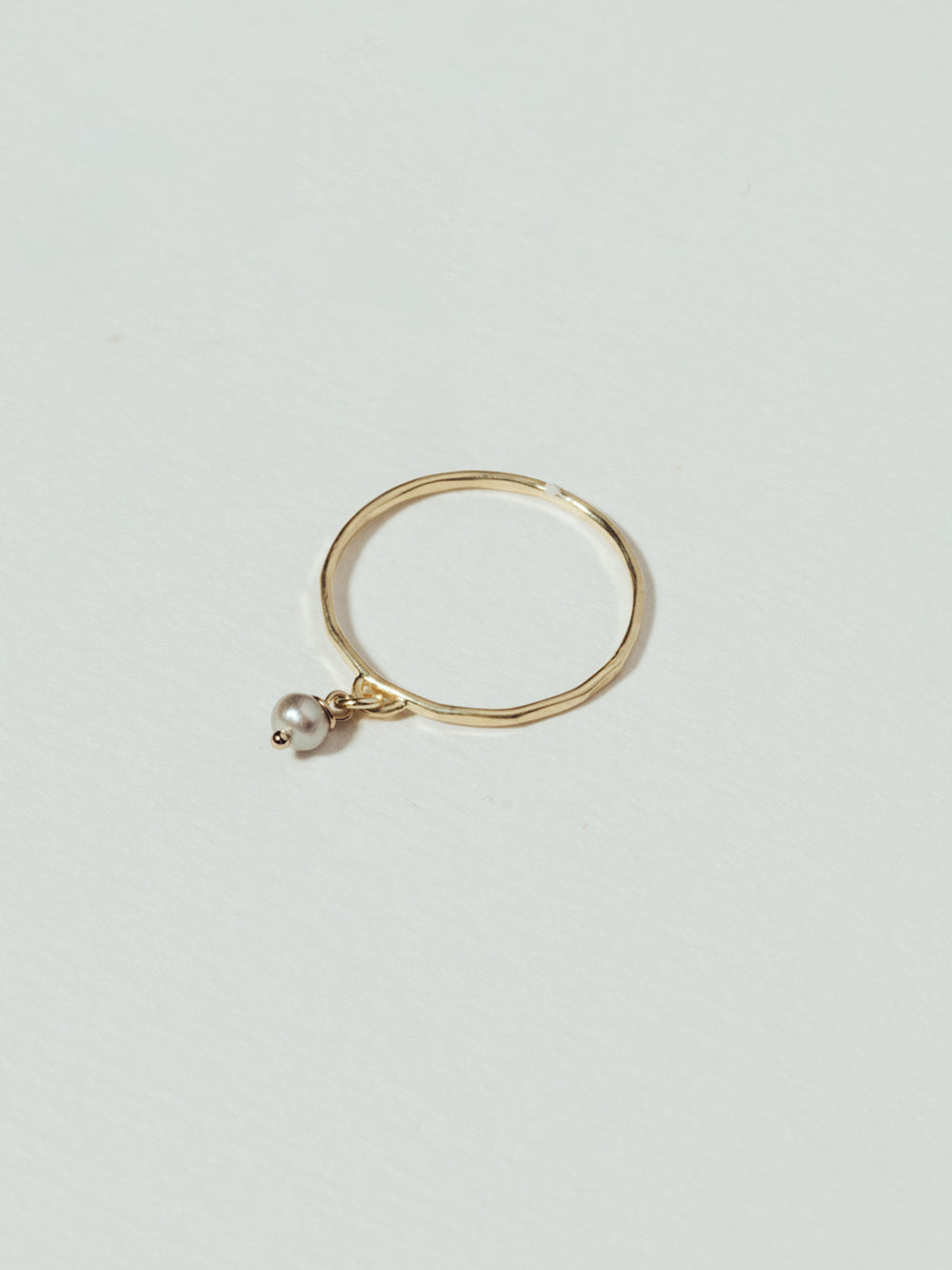 Baby bird - Grey Pearl | 14K Gold Plated