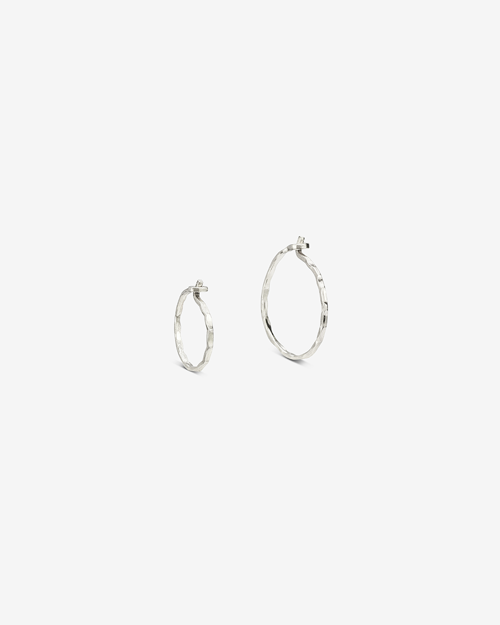 Hammered hoop | 925 Sterling Silver