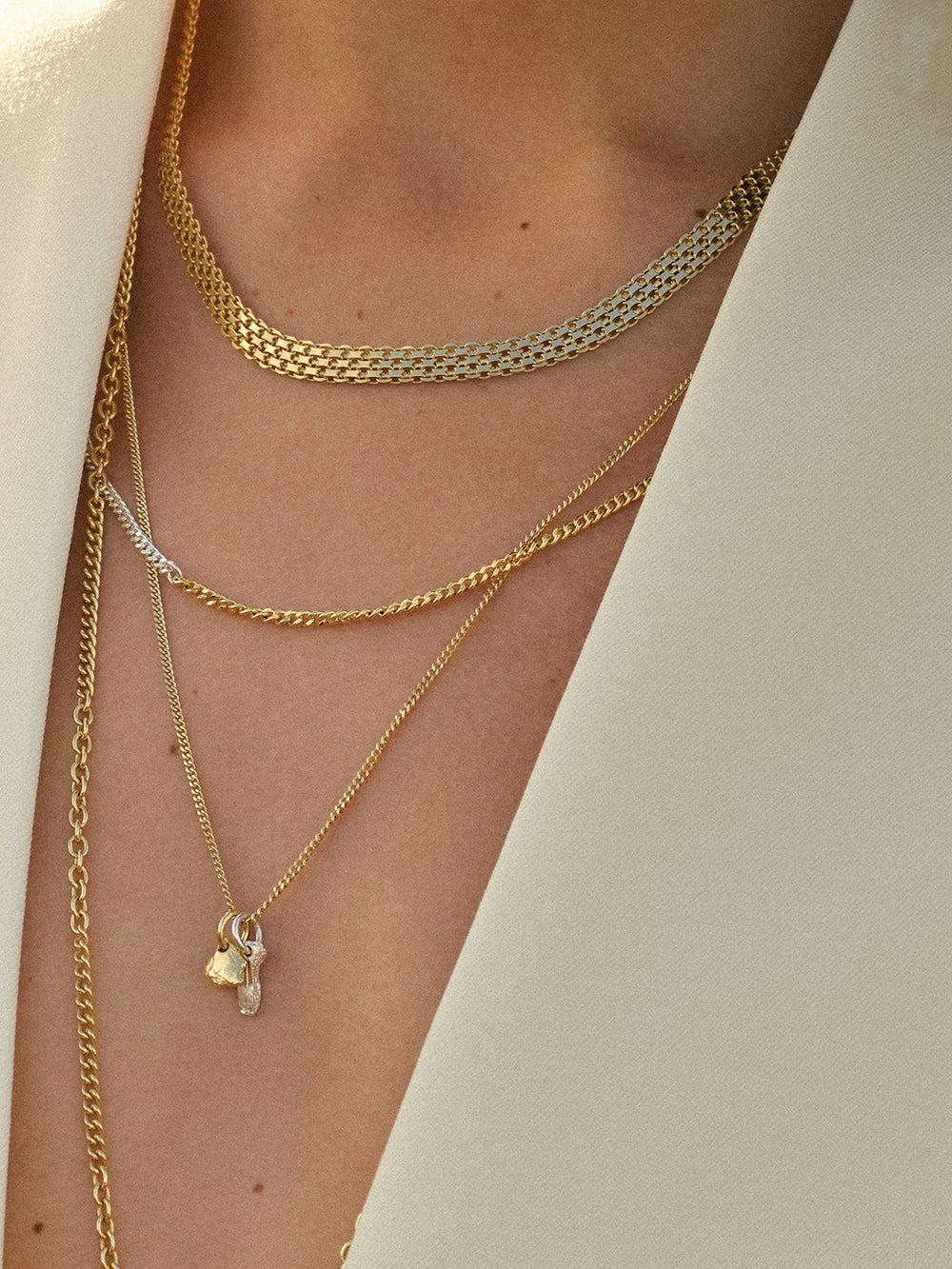 Hold me close | Gold Plated Silver
