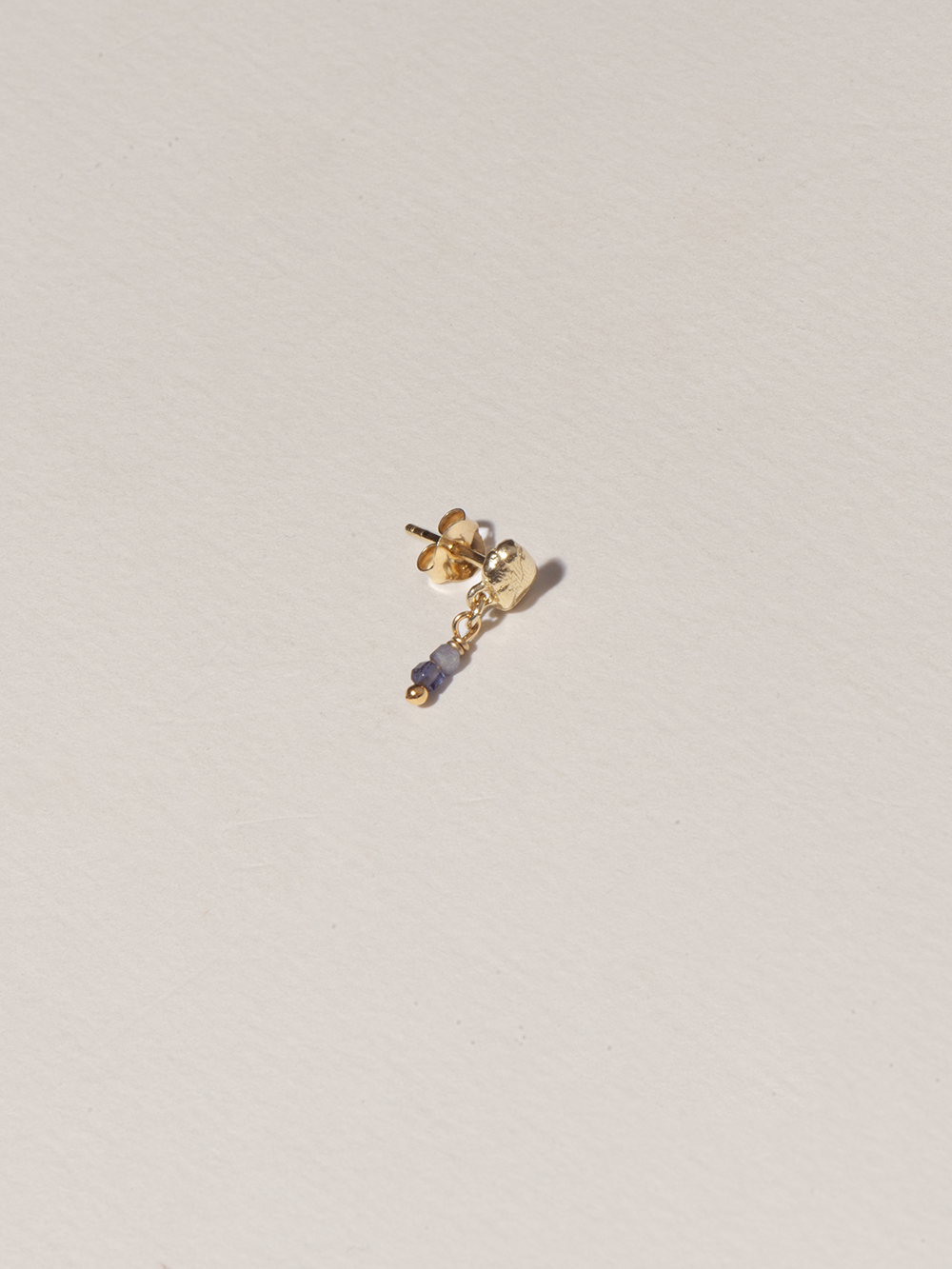 Island stud - Iolite | Gold Plated Silver