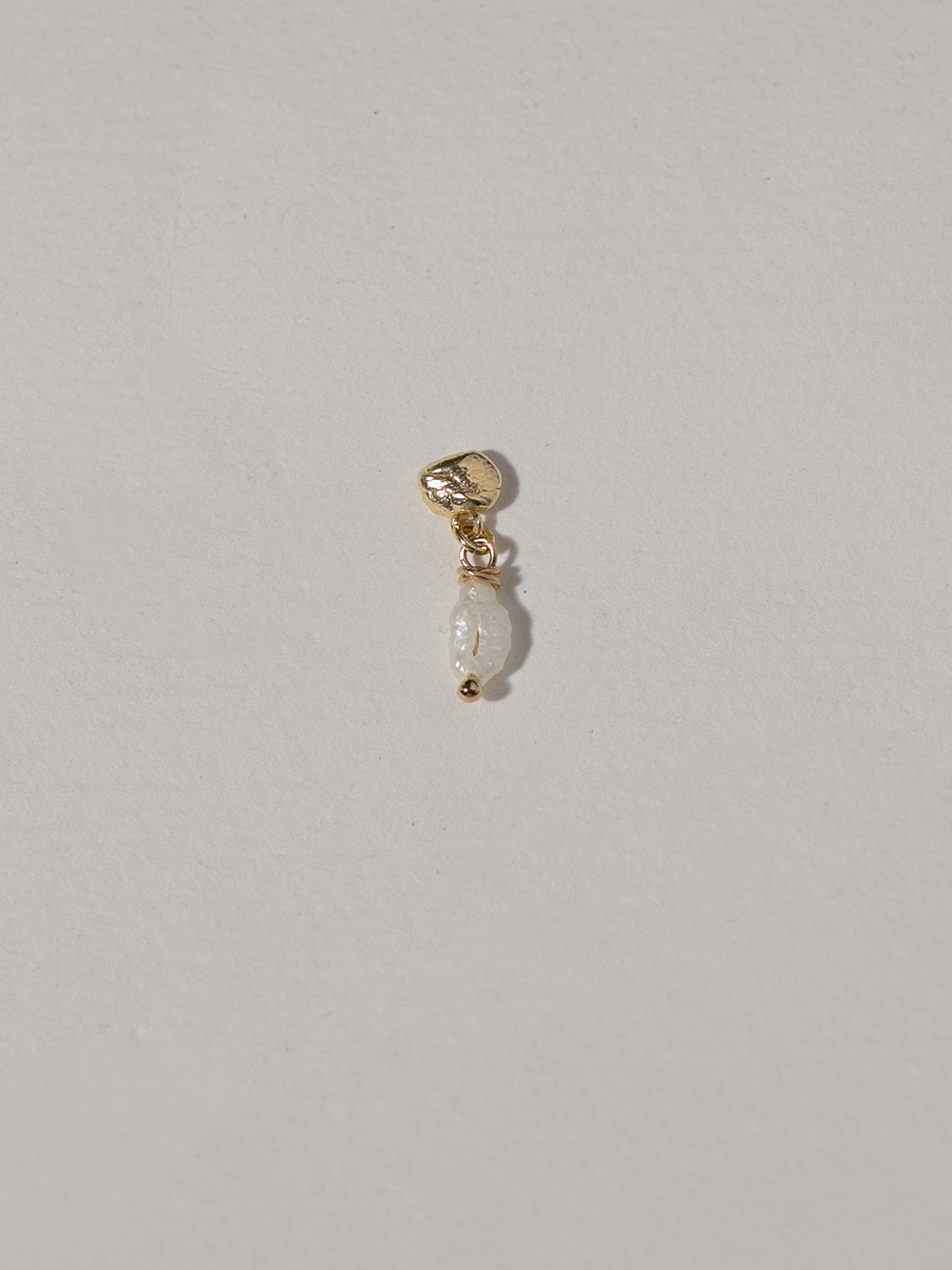 Island stud - Pearl | 14K Gold Plated