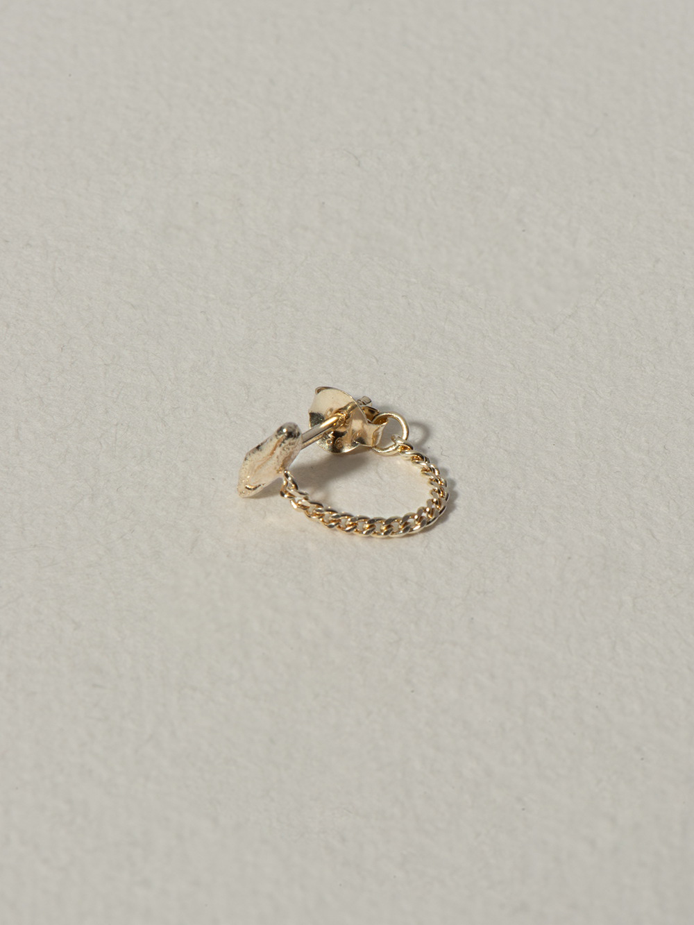 Kisses stud | 14K Gold Plated