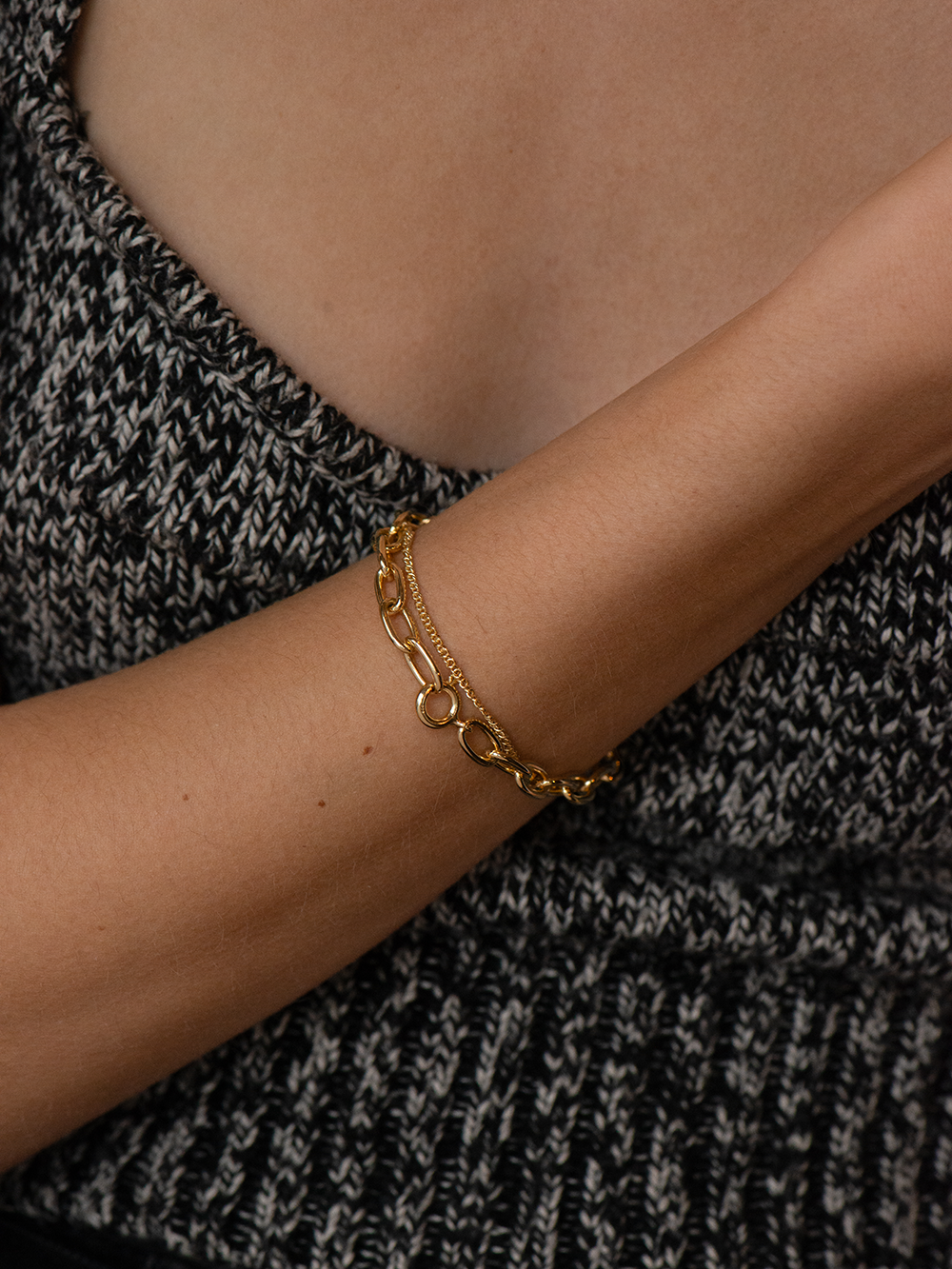 Goes around 1.8 mm | Gold Plated Silver