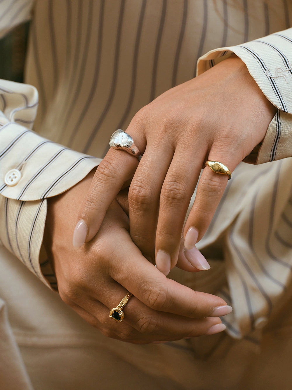 Keep me - Onyx | Gold Plated Silver