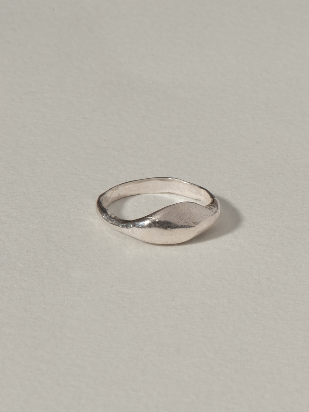 Walk on by | 925 Sterling Silver