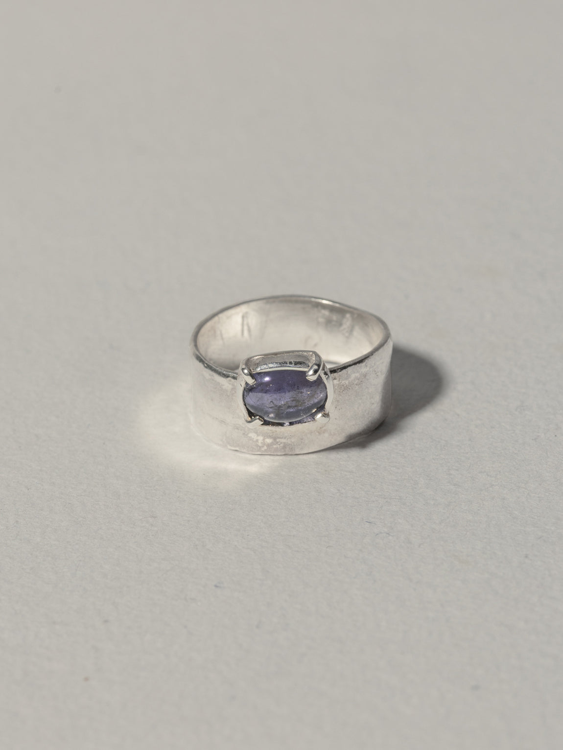 Wild fire - Iolite | 925 Sterling Silver