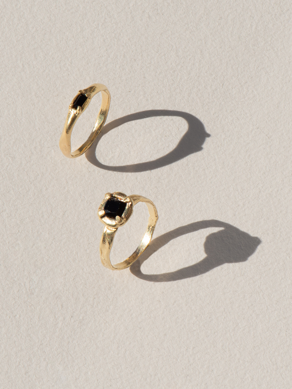 Keep me - Onyx | Gold Plated Silver